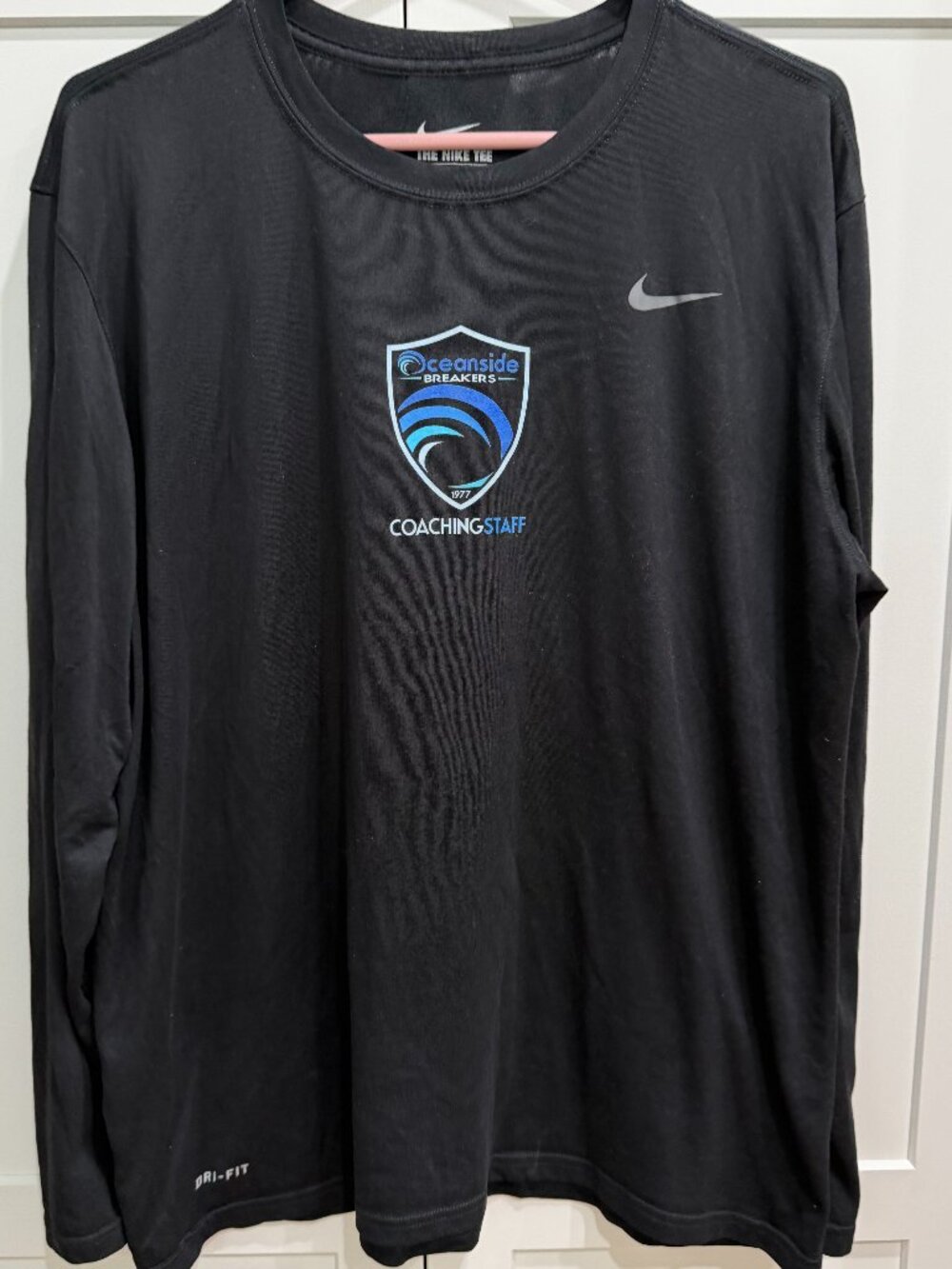 The Nike Tee Athletic Cut Dri-fit, XL, Black, Long Sleeve, 100% Polyester